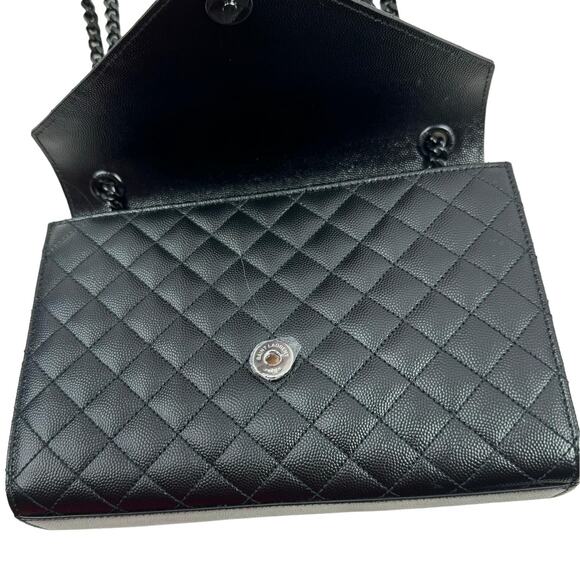 💎✨BEAUTIFUL✨💎Authentic Yves Saint Laurent Monogram Envelope Black Hardware - Picture 12 of 16